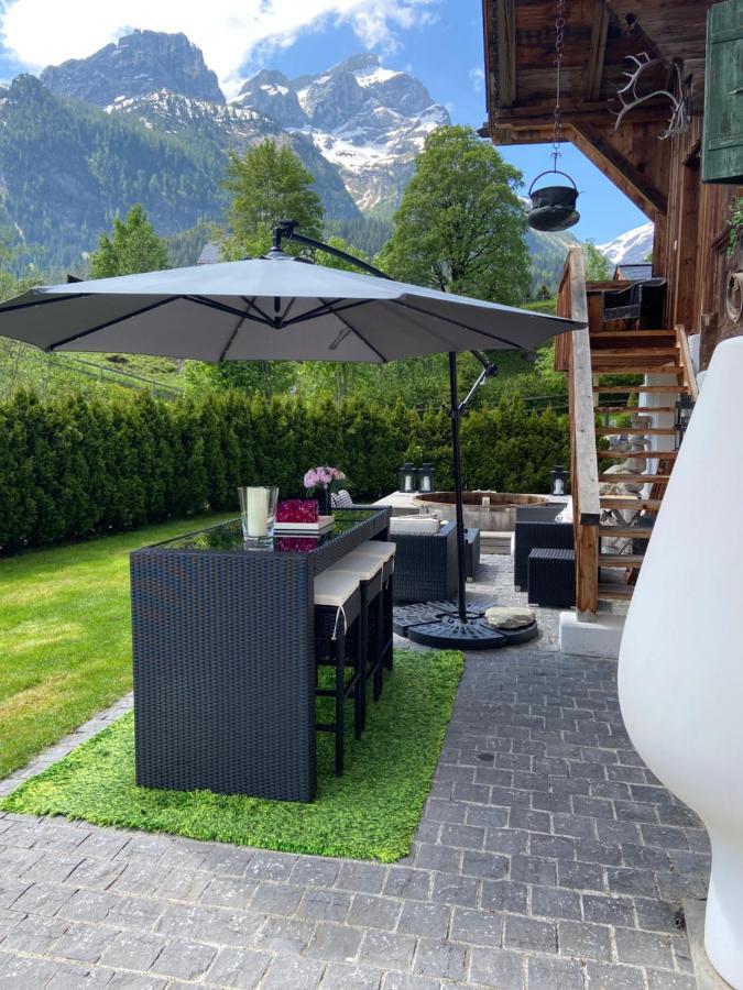 Gstaad - Luxueux Appartement Design ***** Gsteig Bagian luar foto